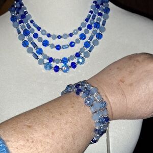 Elegant Blue Beaded Necklace and Bracelet Set silvertone Liz Claiborne